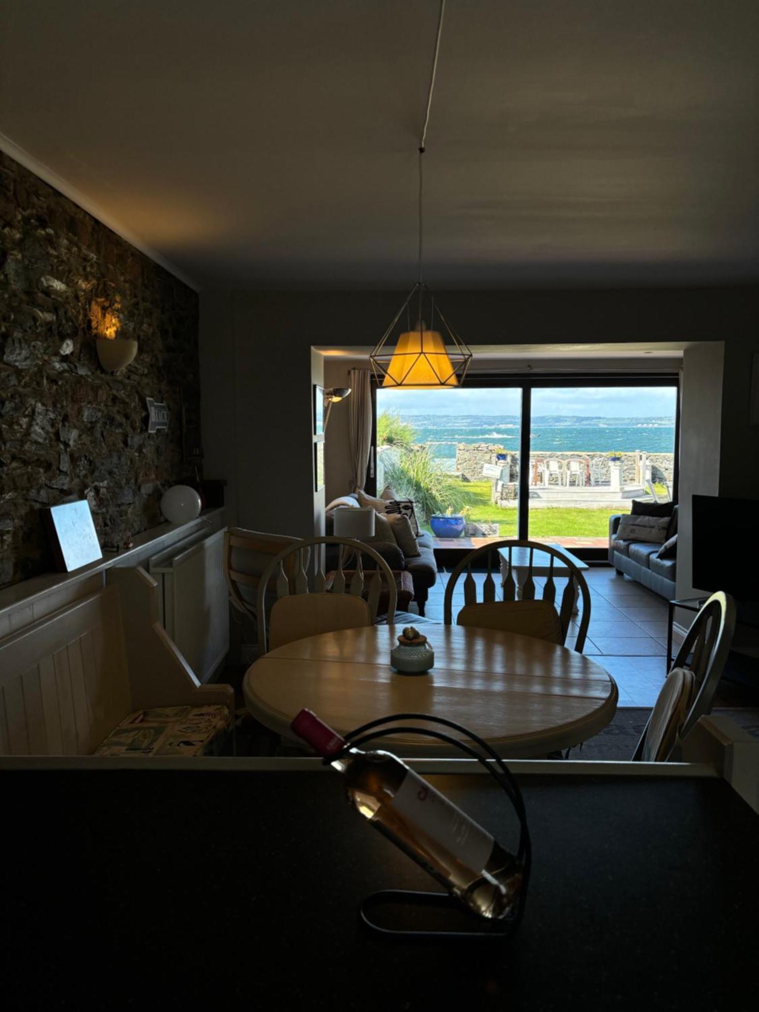 Splash Cottage Beach House With Sea Lapping Garden Bangor  Kültér fotó