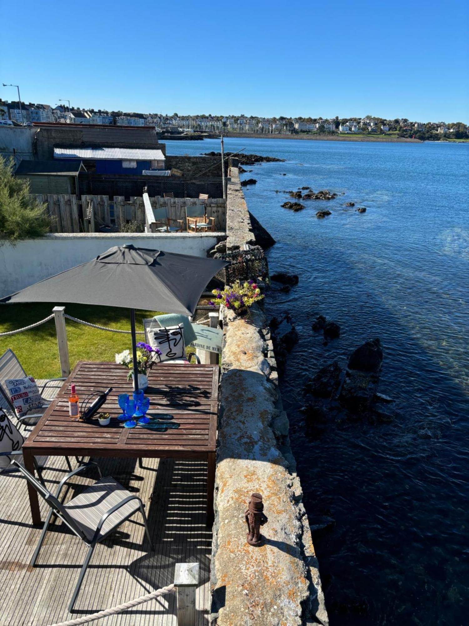 Splash Cottage Beach House With Sea Lapping Garden Bangor  Kültér fotó
