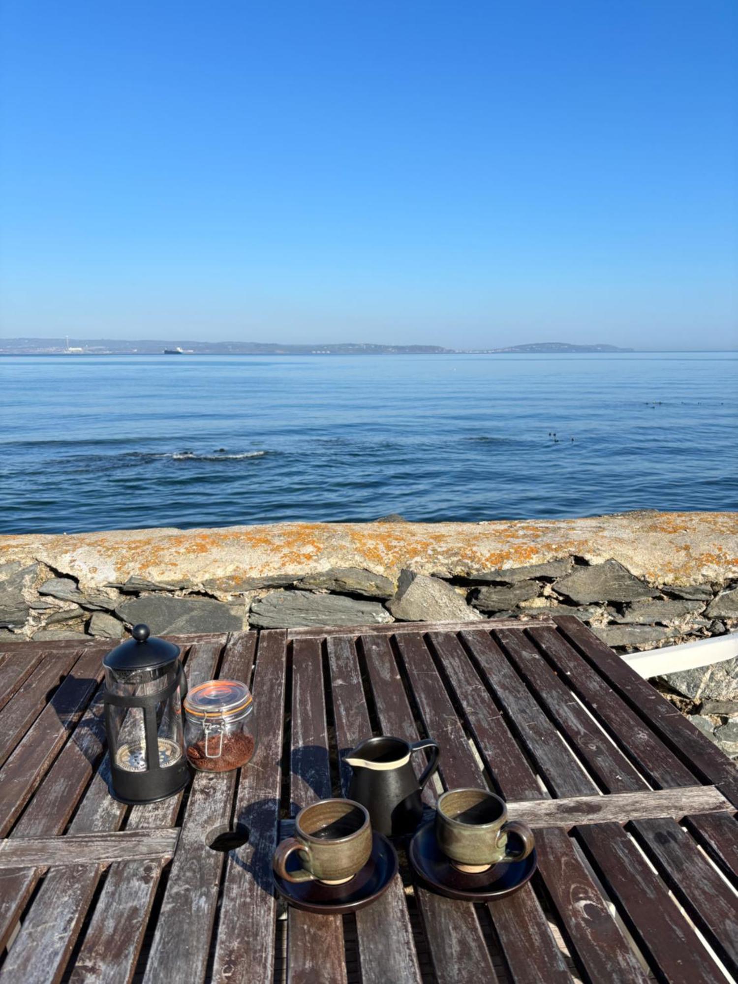 Splash Cottage Beach House With Sea Lapping Garden Bangor  Kültér fotó